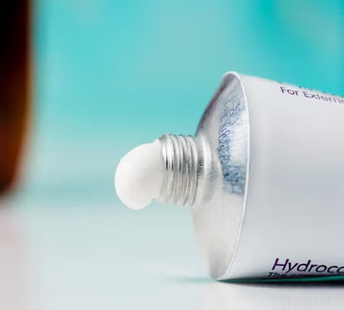 Tube_of_Hydrocortisone_Cream-732x549-thumbnail-732x549